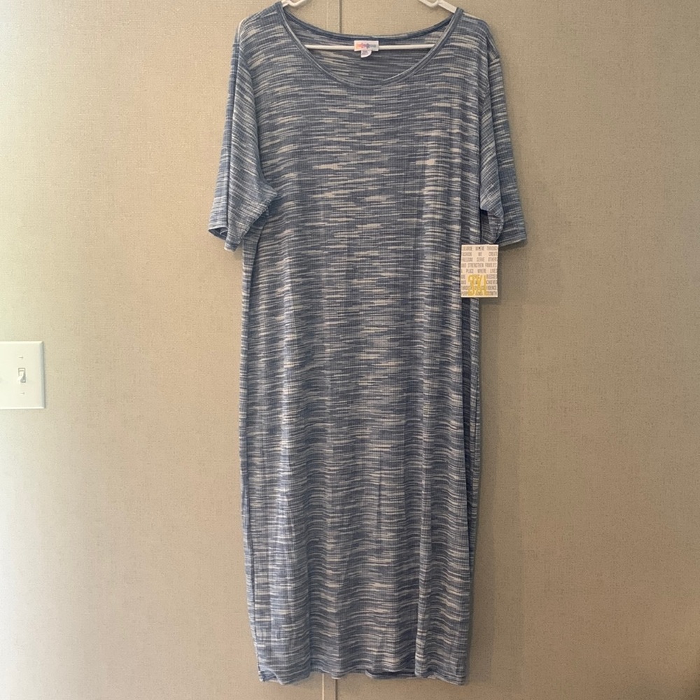 NWT LULAROE JULIA DRESS
